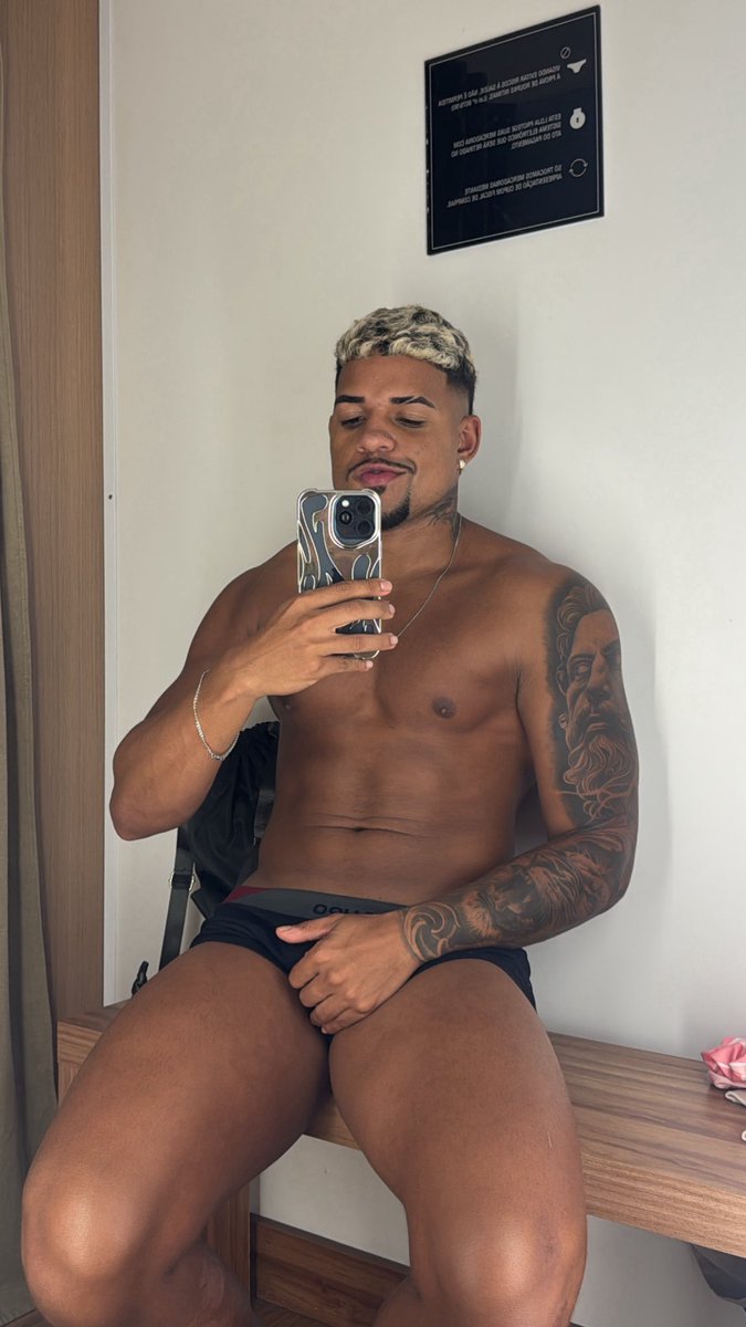 boa noite !! 🫵🏻