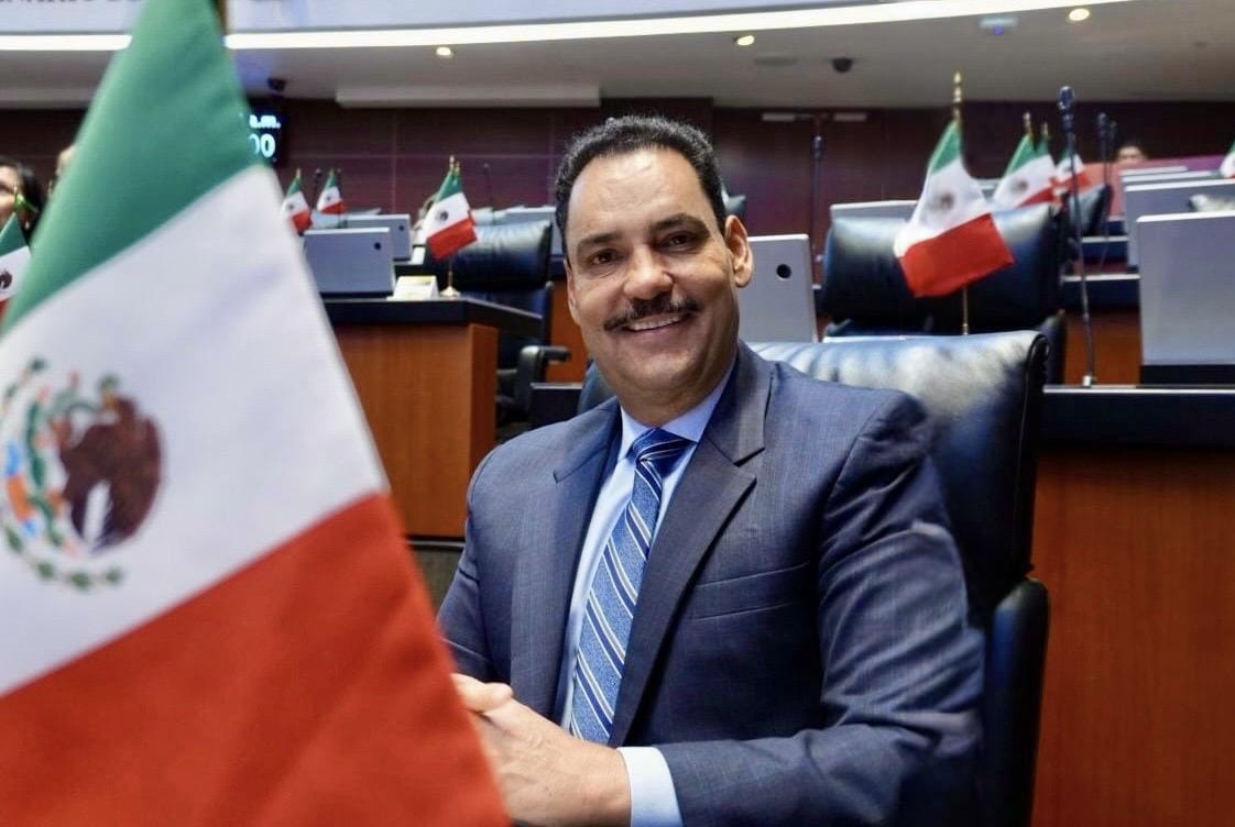 AViverosNoticia's tweet image. TOÑO DENTRO DE LOS MEJORES SENADORES DEL PAÍS

#México #senado #TMC

albertoviverosnoticias.com/detallenota.ph…