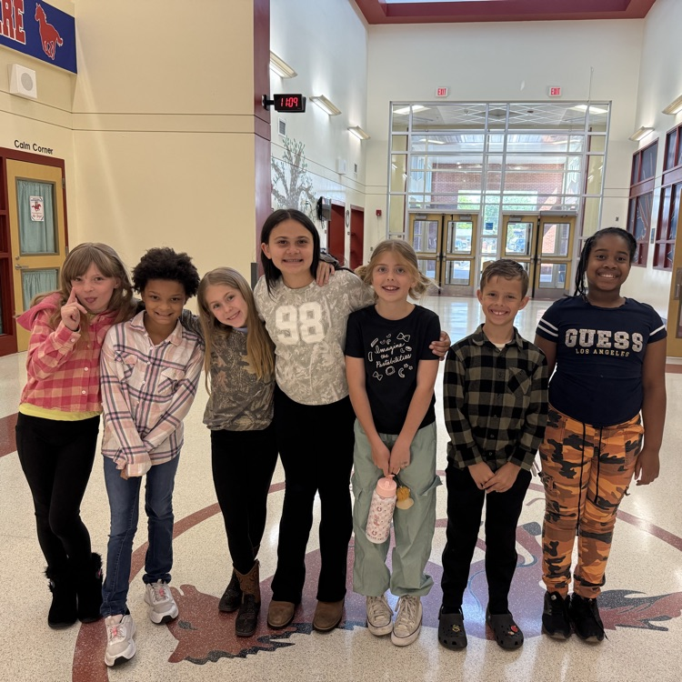 OESMustangs's tweet photo. We had several students dress up today in their adventure gear!   Tuesday is Local Legends, dress as a Hometown Hero! (Doctor, Firefighter, Teacher, etc.) We are Community Contributors! https://t.co/meBTDTn2lU