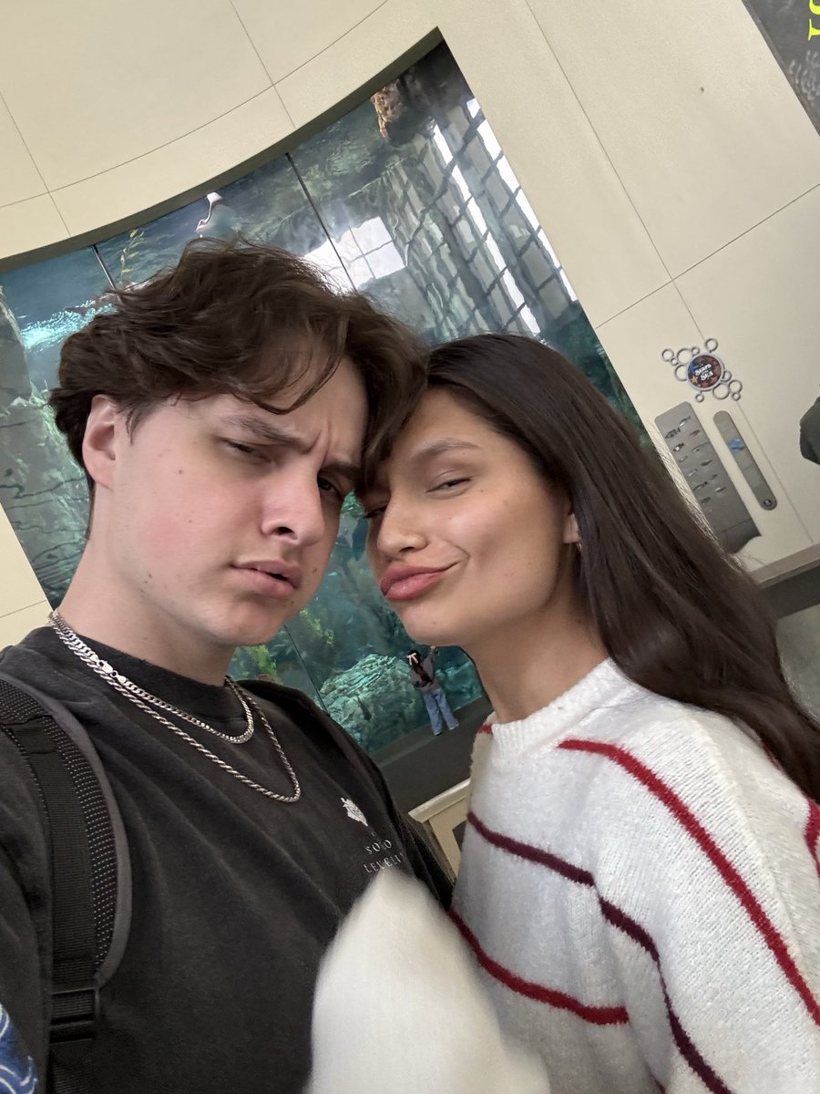 G2 trent tweet media