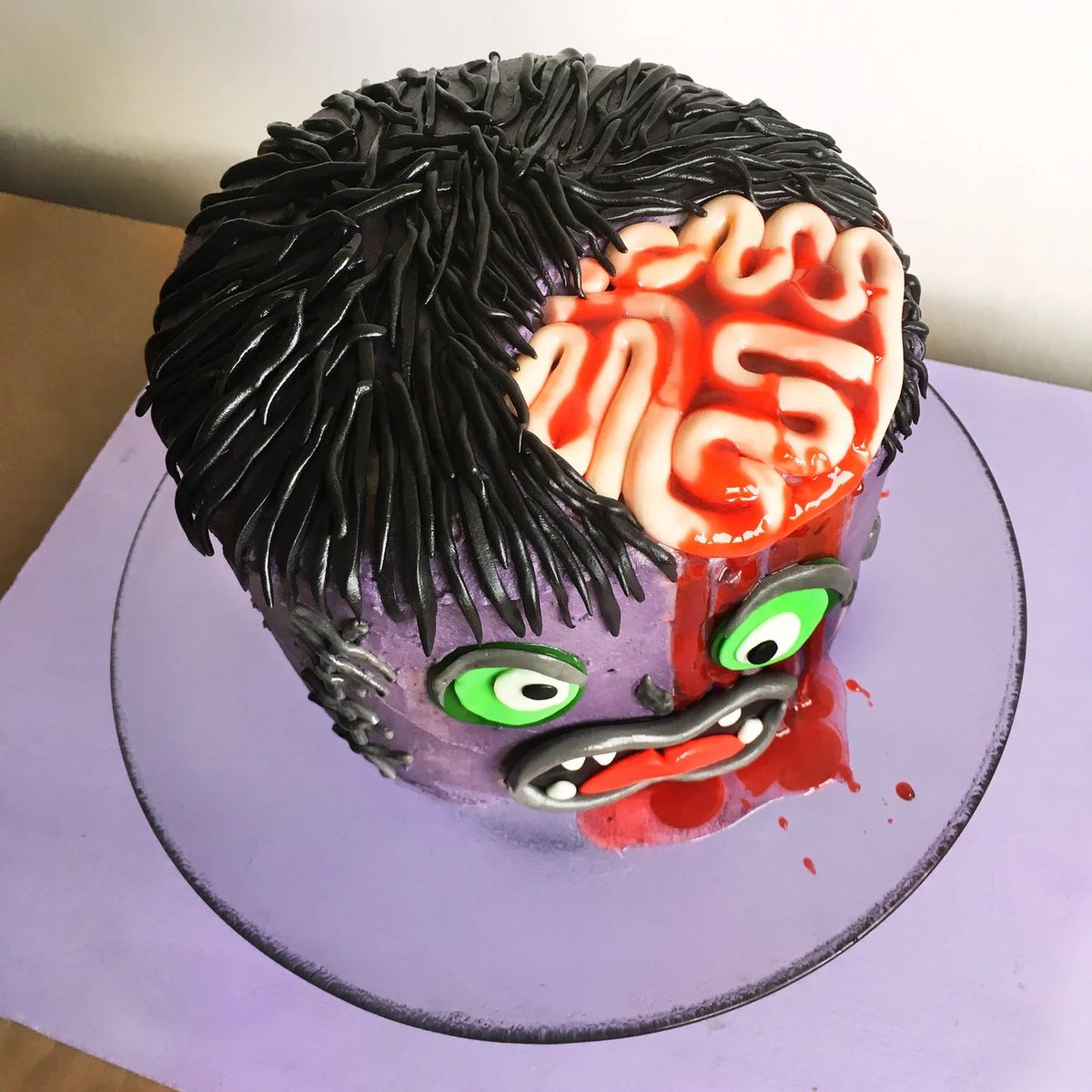 GhouliaChilds's tweet photo. MONSTER Cake via Icing Insight 
#GhastlyGastronomy

https://t.co/m2TtpUZAcO https://t.co/8fDcJuoc3l