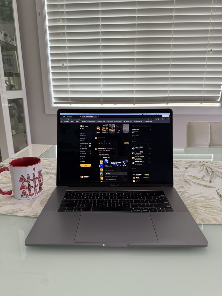 Starting the day on BoiCore 🔥☕️

<a href="/Boithebear/">BOI</a> #BOI