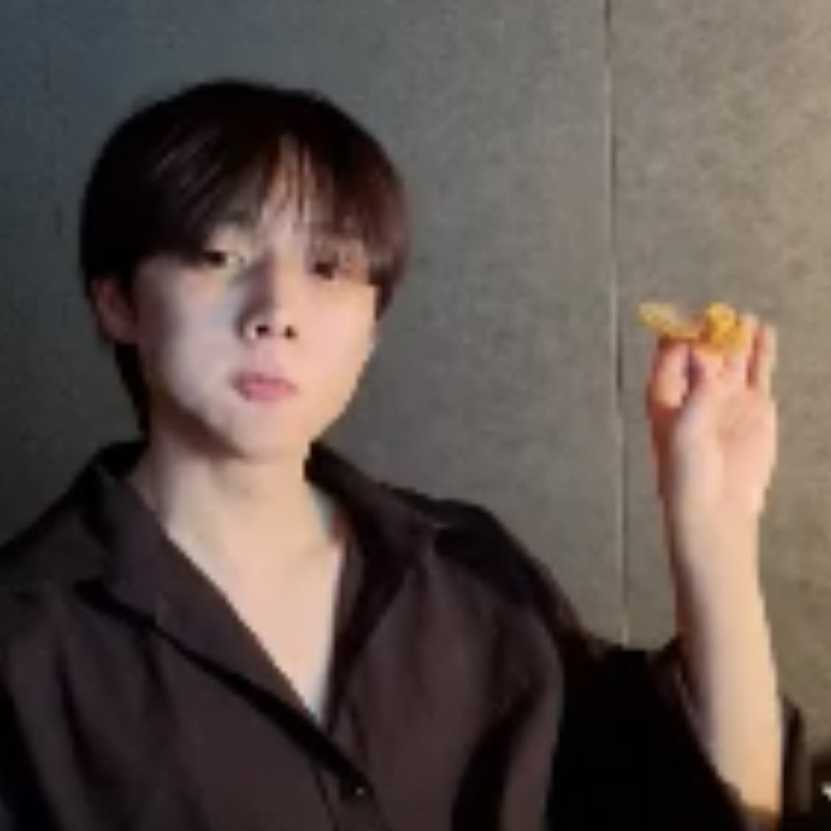 쨰 tweet media