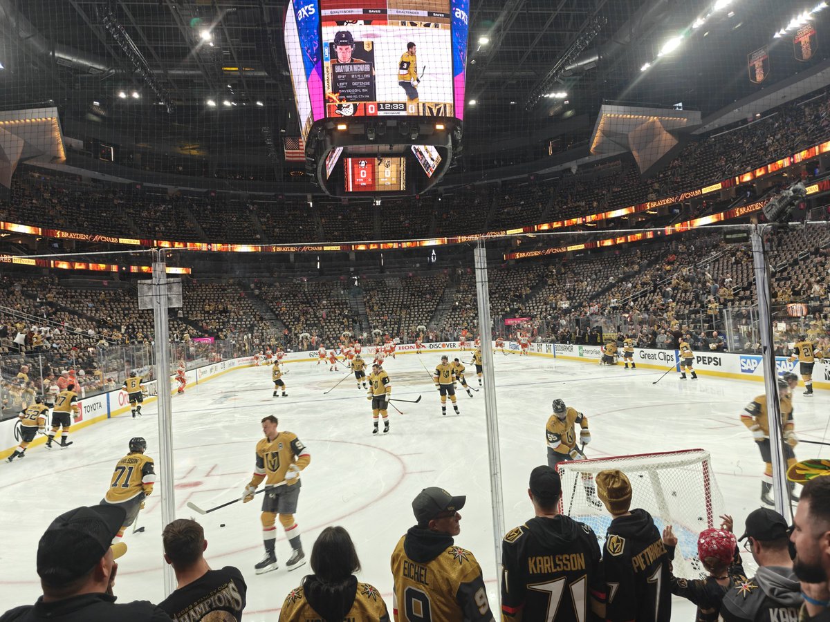 vegas tweet media