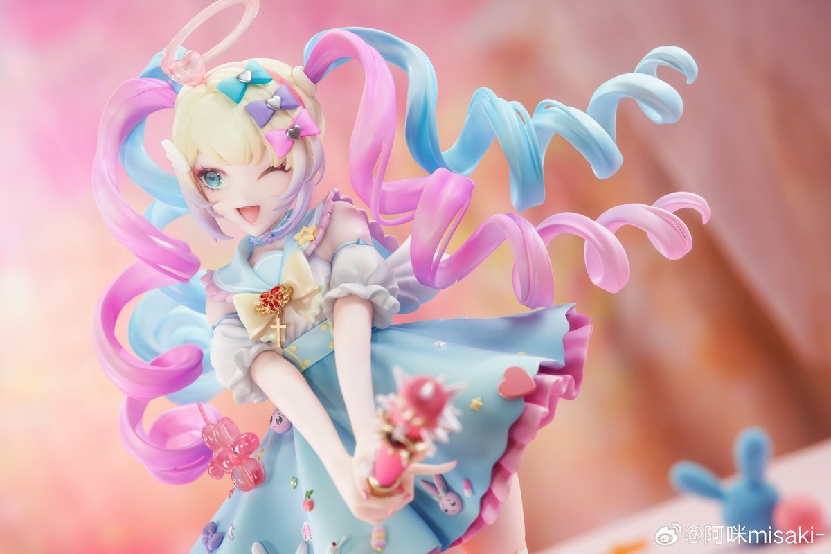 this kangel garage kit >>> shes so cute!!