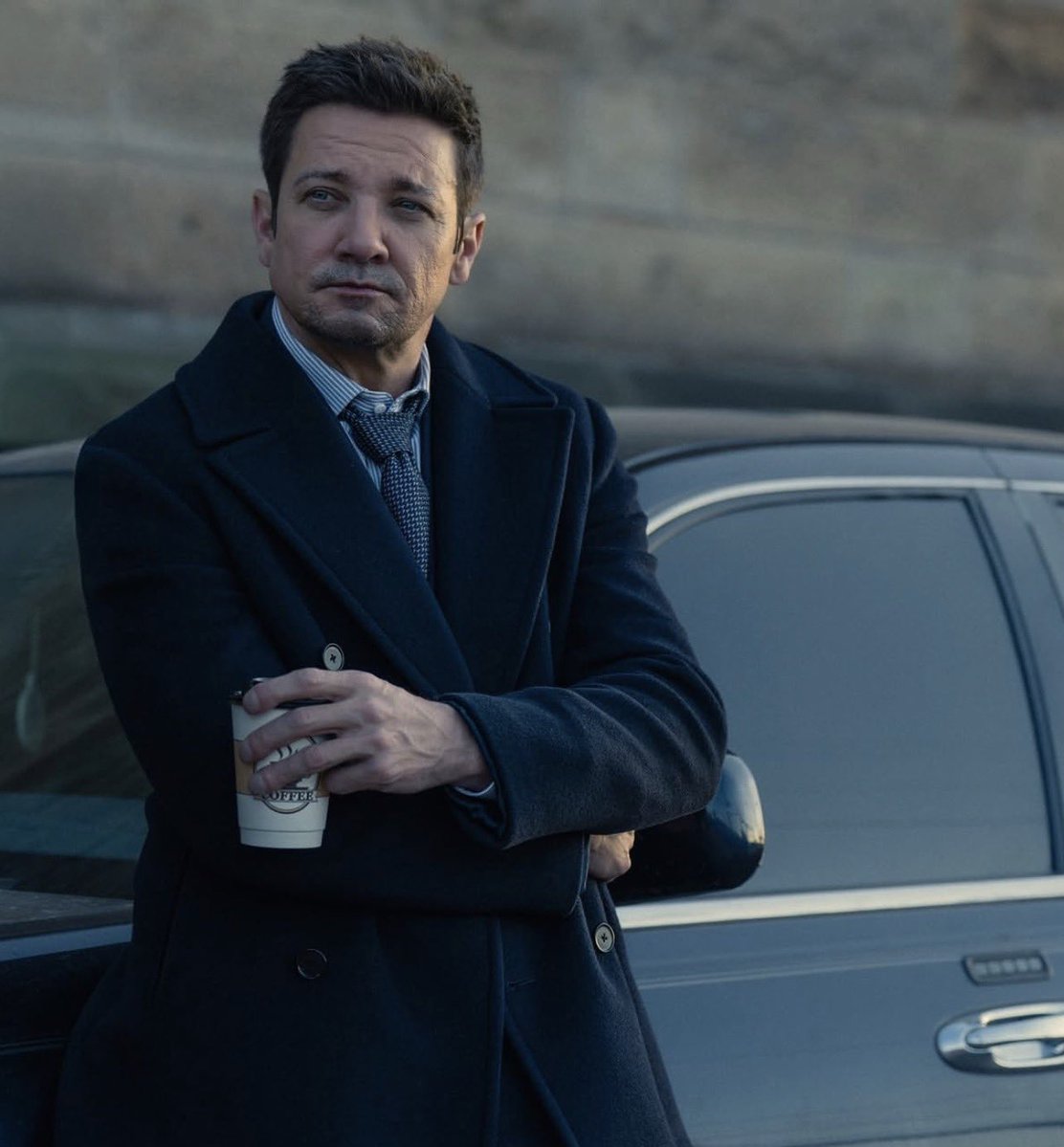 Jeremy Renner tweet media