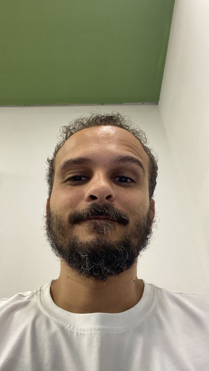samreir's tweet photo. Dando aula com costelas quebradas, ou seja: https://t.co/72kgP2LKfw