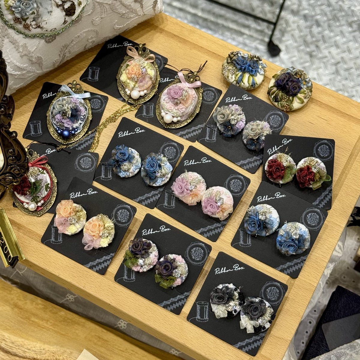 リボン刺繍専門 Ribbon Box tweet media