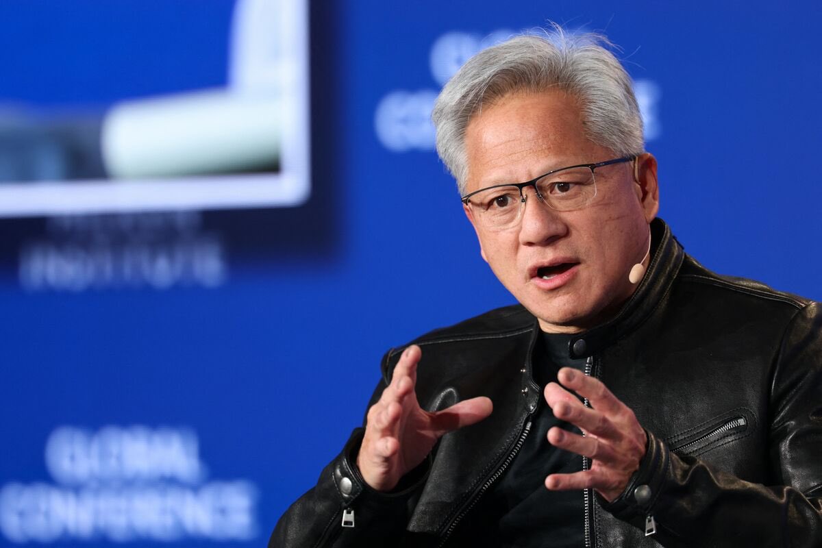 AlphaBinCap's tweet image. 💥 🧠 Nvidia’s Jensen Huang Is Making a Platform Bet—Not a Product Bet. And Markets Should Be Paying Attention

Read More: tinyurl.com/muyjdwen

#AI #Nvidia #Investing #Semiconductors #GlobalMarkets #TechStrategy #CapitalMarkets #DigitalInfrastructure #Geopolitics