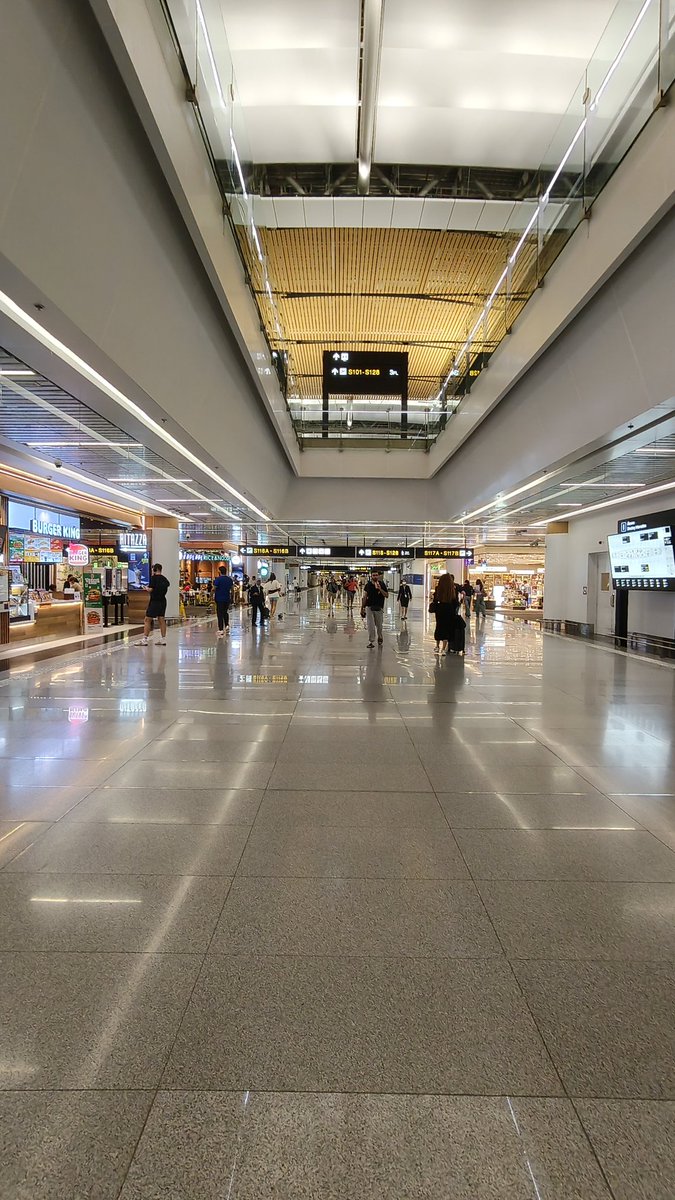 ERPstuff's tweet image. Guess the #Airport