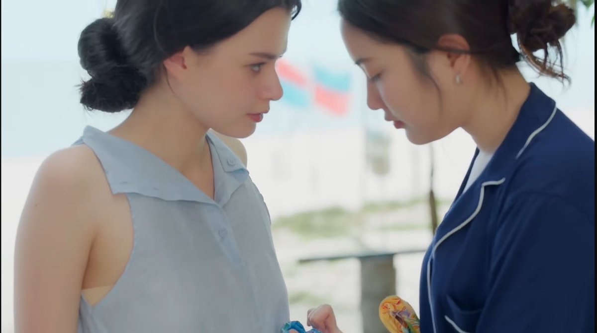<a href="/AngelssBecky/">Becky Armstrong</a> Ya queremos verte princesa 😍 

THE AIR OFFICIAL TRAILER
#ตัวอย่างเสน่หาวาโย