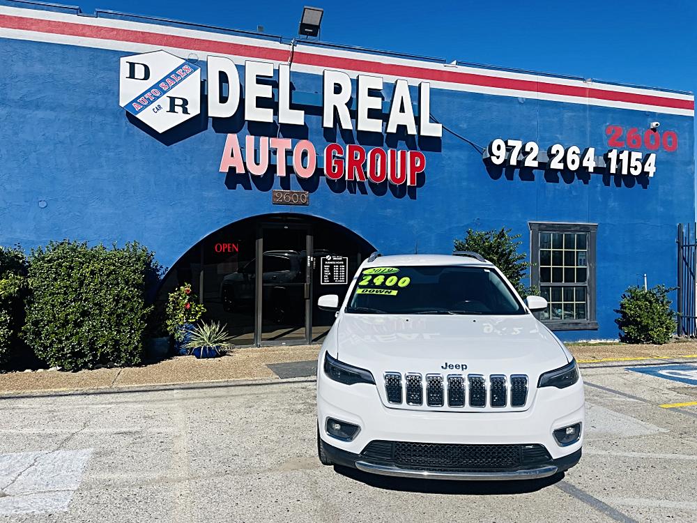 DelRealAutoS1's tweet image. 2019 Jeep Cherokee 4 Doors $1,500...#Downpayment 
🚗 Drive Your Car TODAY! 🚗 ✅ Easy Financing – Low Down Payment!✅ 🗣️Se habla español📞 Call: (972) 262-4444
🌐 delrealautogroup.com #ENJOY #TODAY #YOUR #NEW #CAR #cars #texas #delrealautogroup #delrealautosale