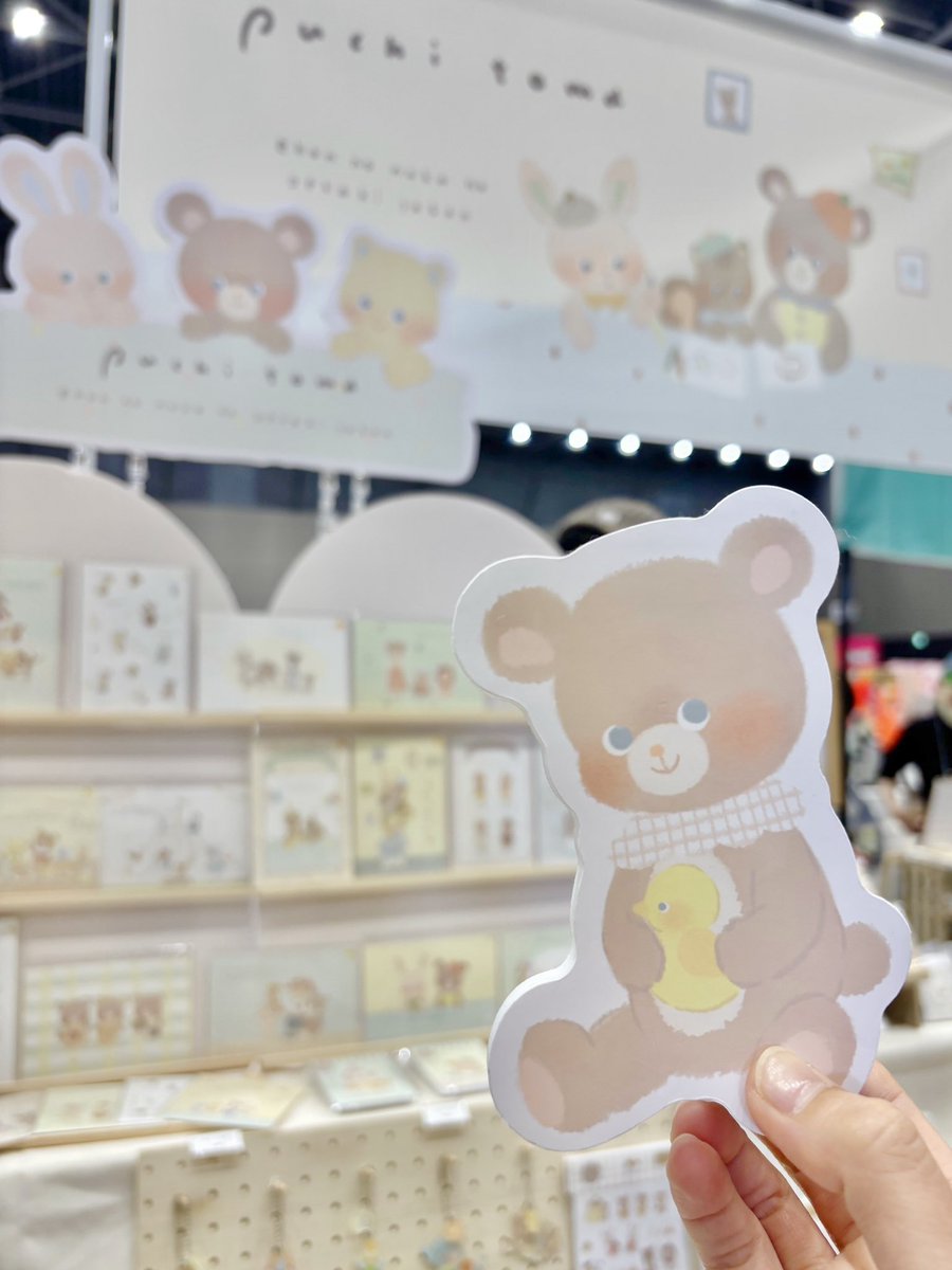 puchi toma┊クリマ54【 M-239 】デザフェス63【 E-166 】 tweet media