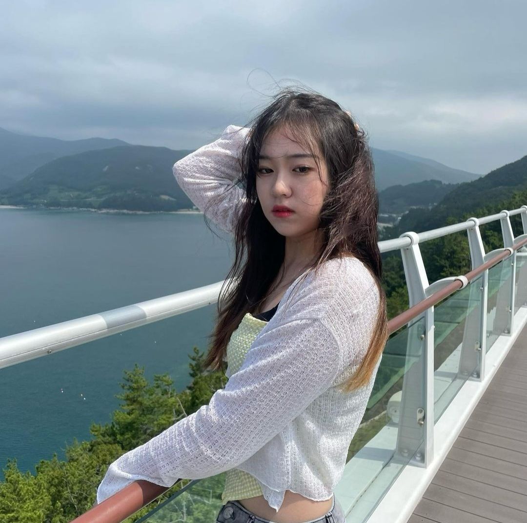 희진 tweet media