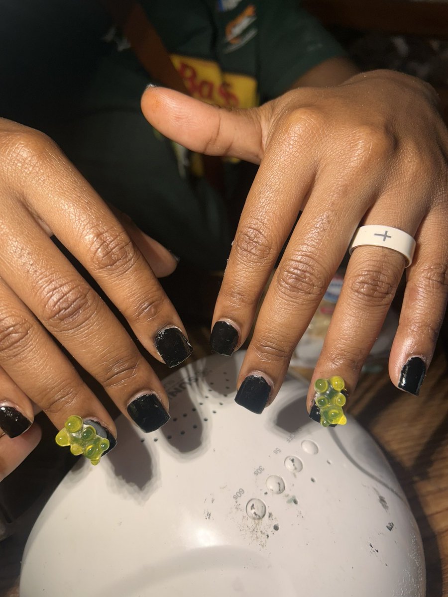 juligotbands's tweet image. Beginner nail tech in Orlando looking for hand models!💅📲 Get here now!
#nails #orlando #boston #ROSÉ 
#wataa #blacknailtech