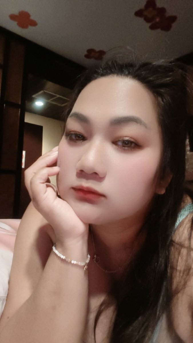 Evil eyes (ไม่อนุญาตให้เซ้าซี้ ) tweet media