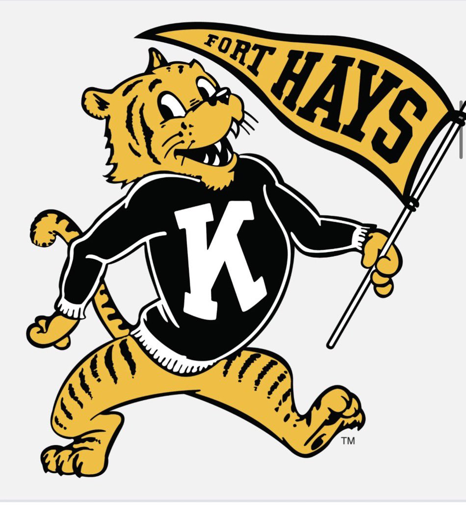 Dmaribryant6's tweet photo. After a great conversation with @coachrossFHSU, I am blessed to have received an offer from @FHSUFootball!

@CoachEarly_MHS @MillenniumFB @gridironarizona @PrepRedzoneAZ https://t.co/7FlYsnn0vl