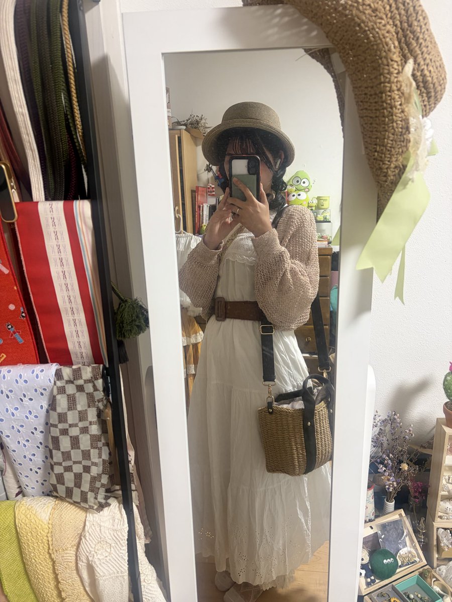 ちゃま🐝🌻claVa puella tweet media