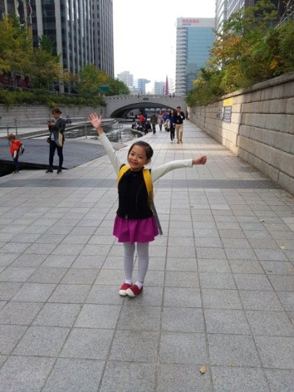 연이 tweet media