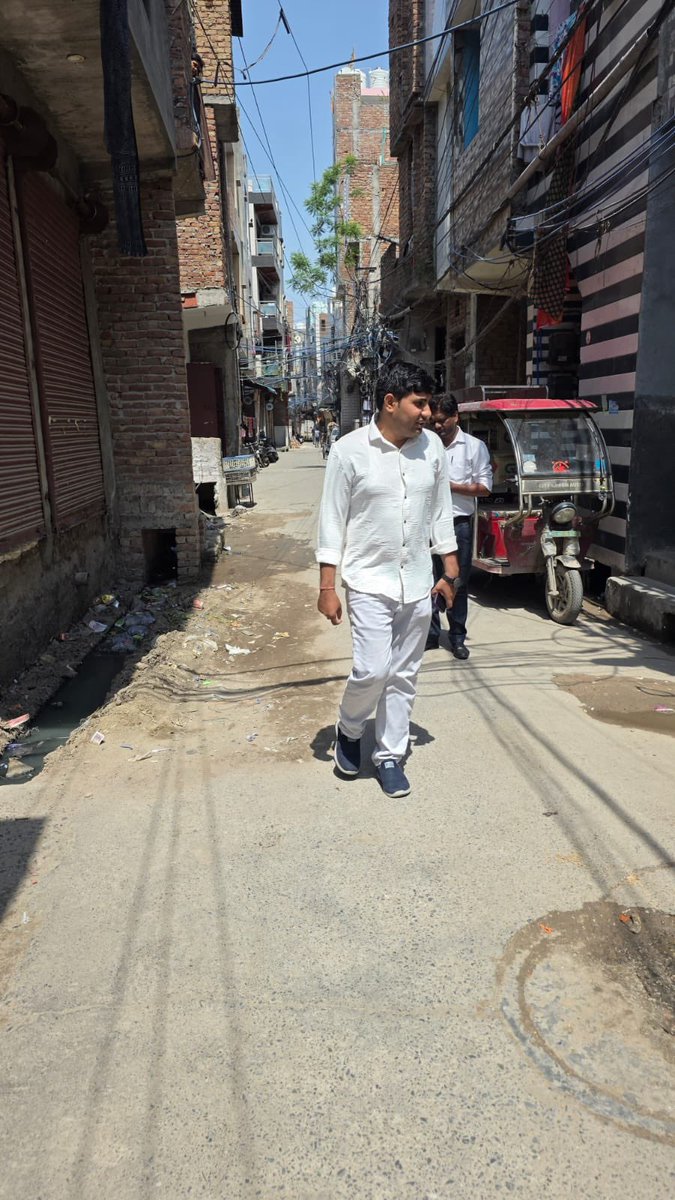 Ravinder Bhardwaj tweet media
