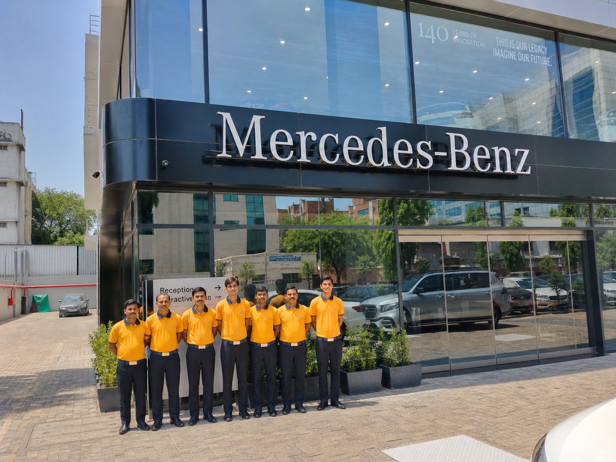 MSGFacility's tweet image. We are delighted to announce that we are providing Housekeeping Services at Global Star’s Mercedes-Benz showroom in Gurgaon, Haryana.

#FacilityManagement #HousekeepingServices #NewClient #MSGFacility #Tuesday
