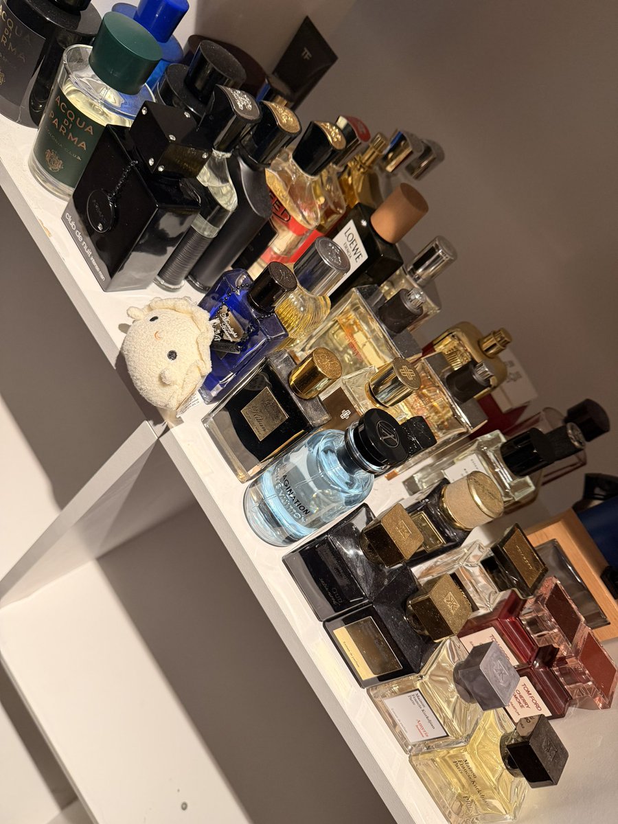 FearNoPlay's tweet image. If you had to choose 3 
Which one?
#perfume