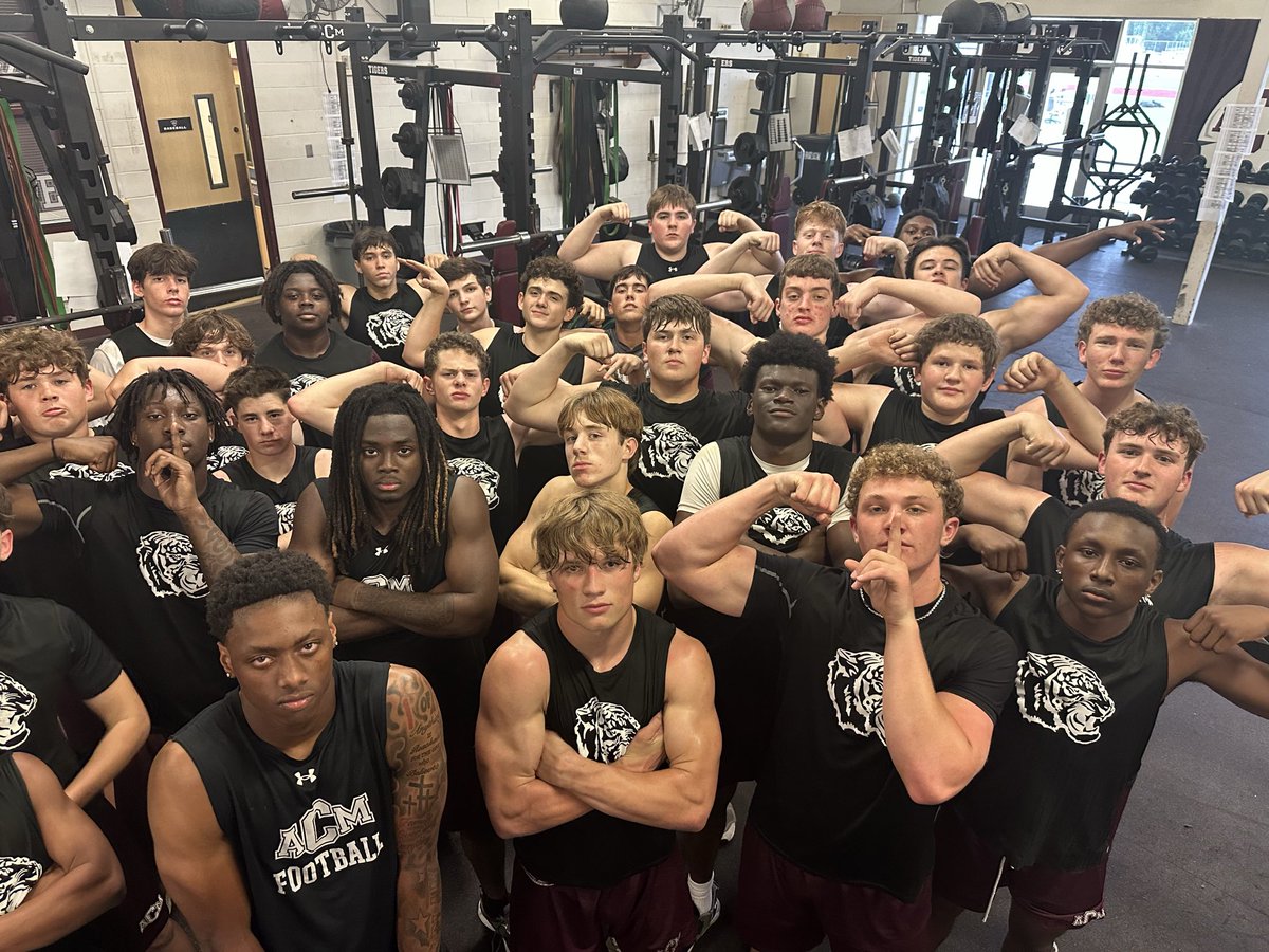 CoachDYJ's tweet photo. Week 4 of spring ball and still getting after it in the weight room.  Bench Press ME’s from this afternoon.  Offense only.  Defense loading tomorrow.  #DYJ @AMCHSTigerClub @ConsolFootball https://t.co/f53ahNgzUE