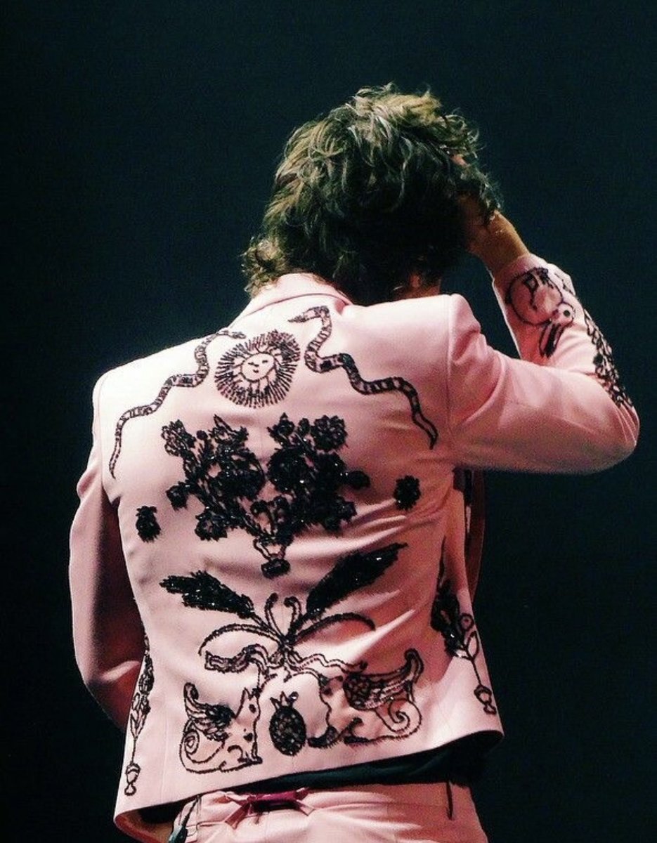 all_dunn7's tweet photo. it’s giving 🩷🩵 

#hudsonwilliams #harrystyles #metgala https://t.co/EIAIZ3kEFh