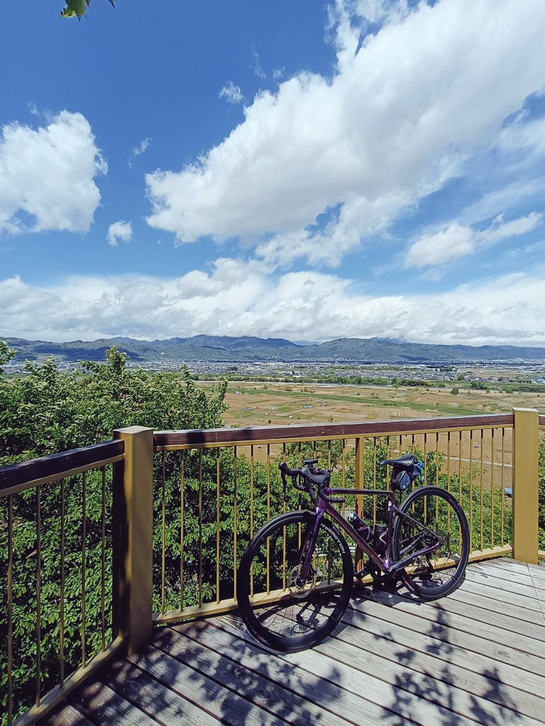 myccclife's tweet image. The afterglow of yesterday's ride.
#cycling #japan #nagano