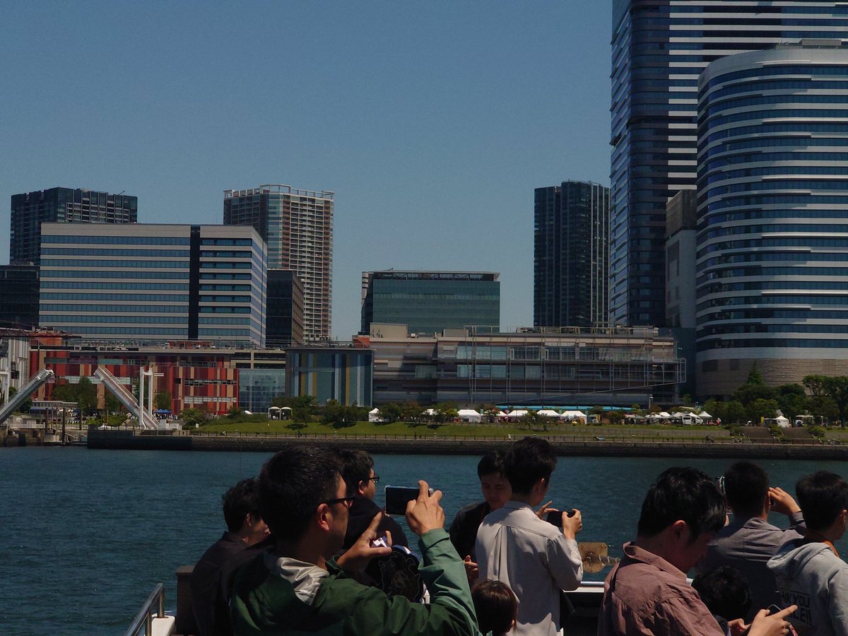 明治維新 tweet media