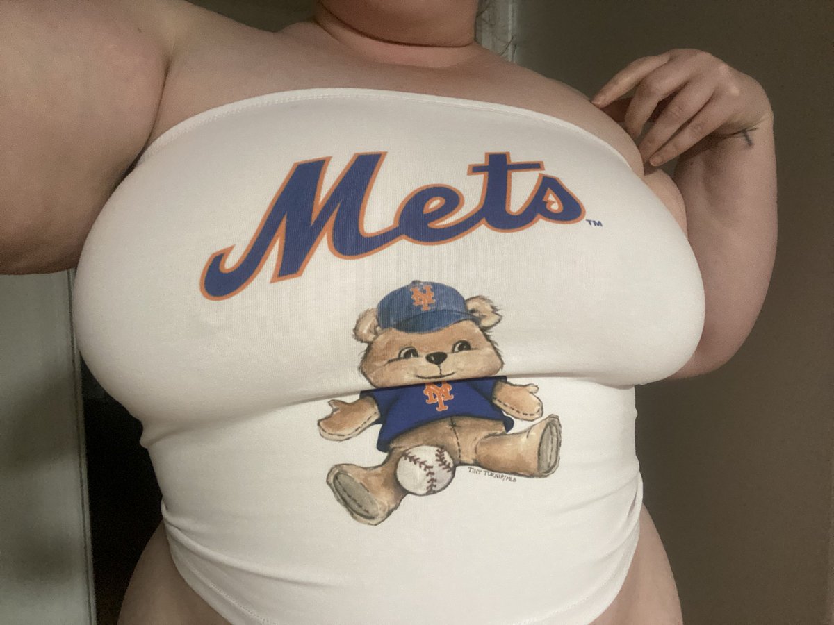 slutty mrs met tweet media