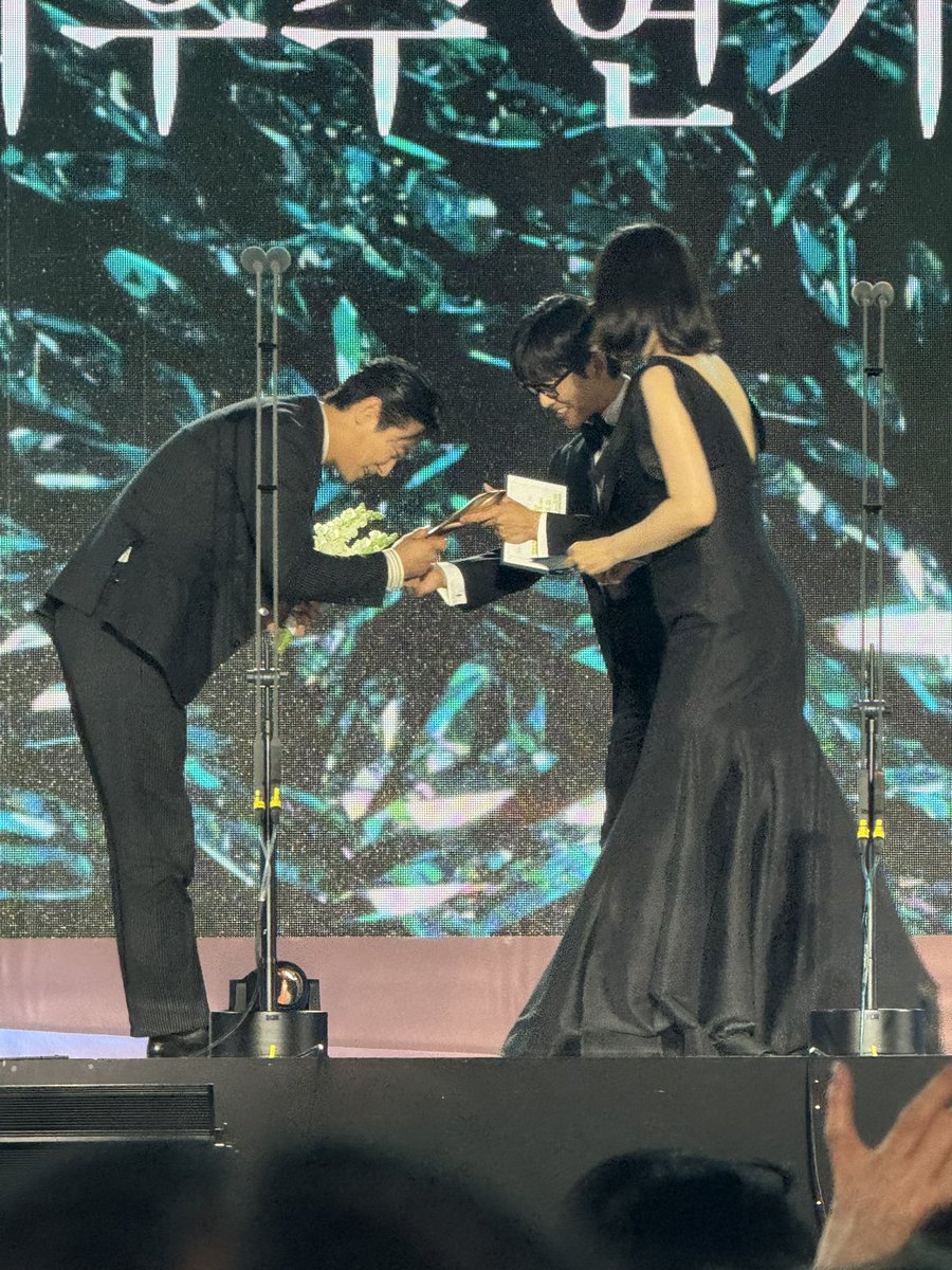 大薮胤美 tweet media