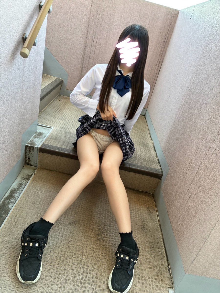 女子校生の秘密 tweet media