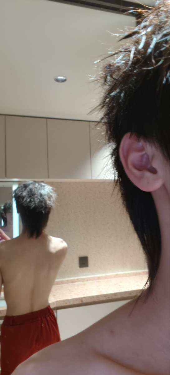 广东男s喜欢男m tweet media