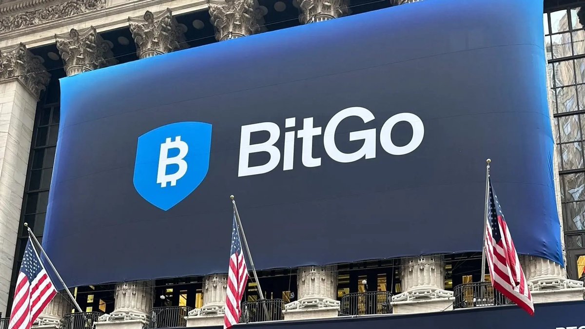 Coin Bureau tweet media