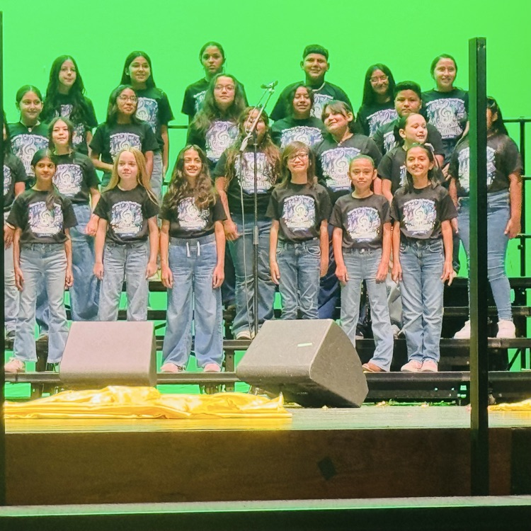RooseveltBronc1's tweet image. Bravo to our incredible 4th grade Broncos on their amazing performance at the McAllen ISD 4th Grade Choral Festival! Thank you to Mr. Samaniego and Mcallen ISD Fine Arts for giving them this opportunity! 🐴❤️🎶  #BroncoPride #ALLin