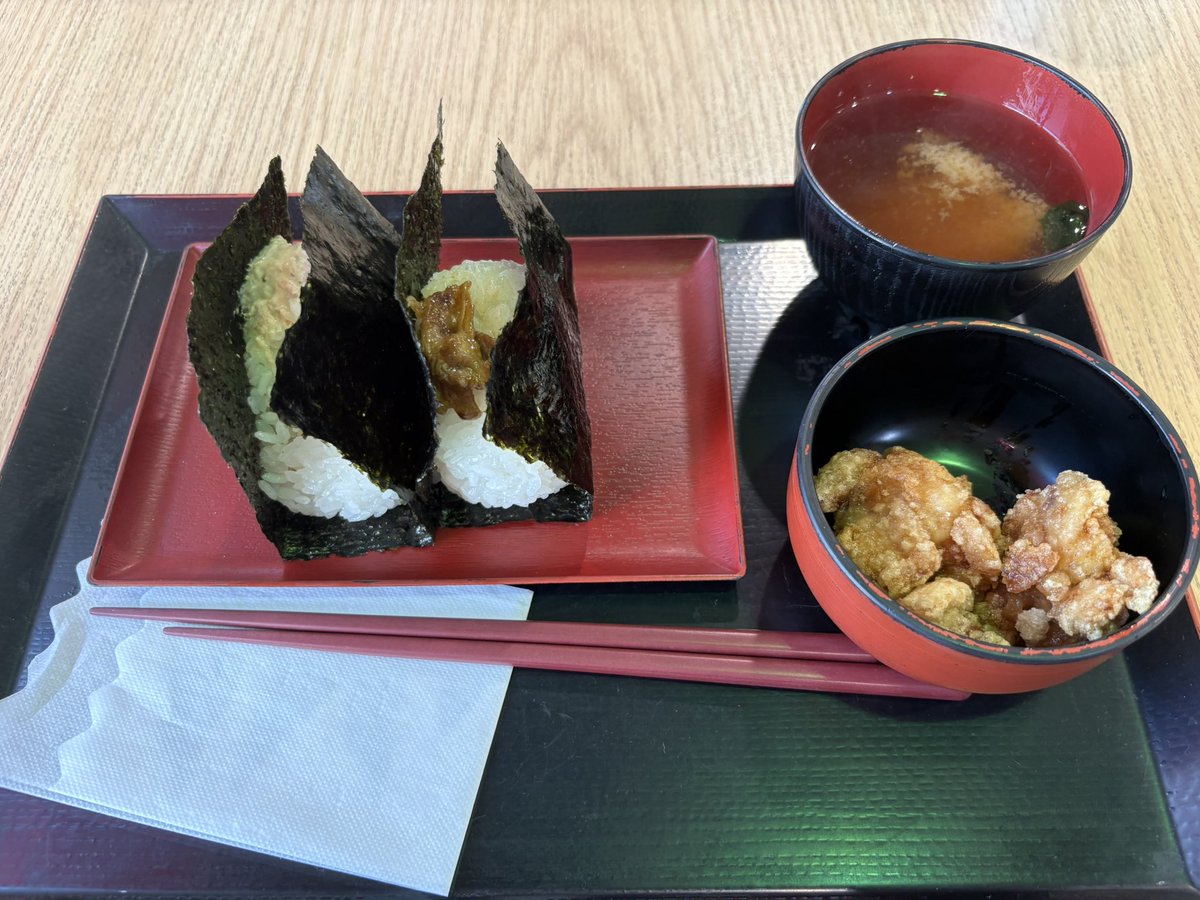 宵月さん tweet media