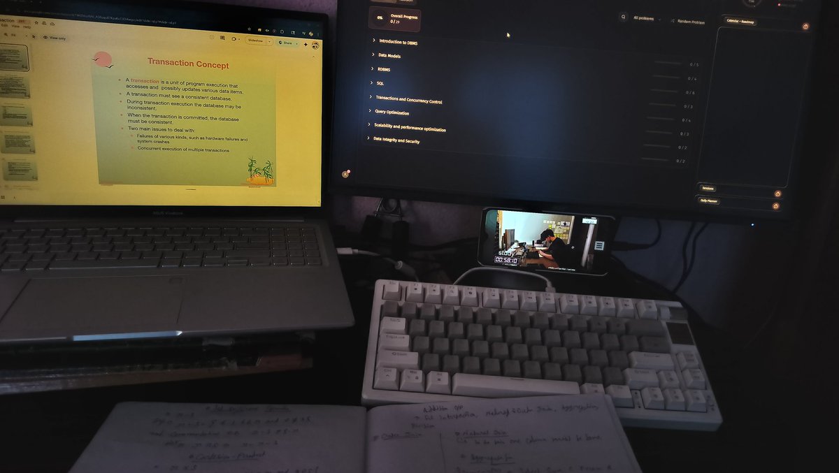 sumitkun_'s tweet image. Morning Lads 

&amp;gt;&amp;gt;&amp;gt;Starting Session 1 with DBMS

what are you learning today?
#learnInPublic #connect