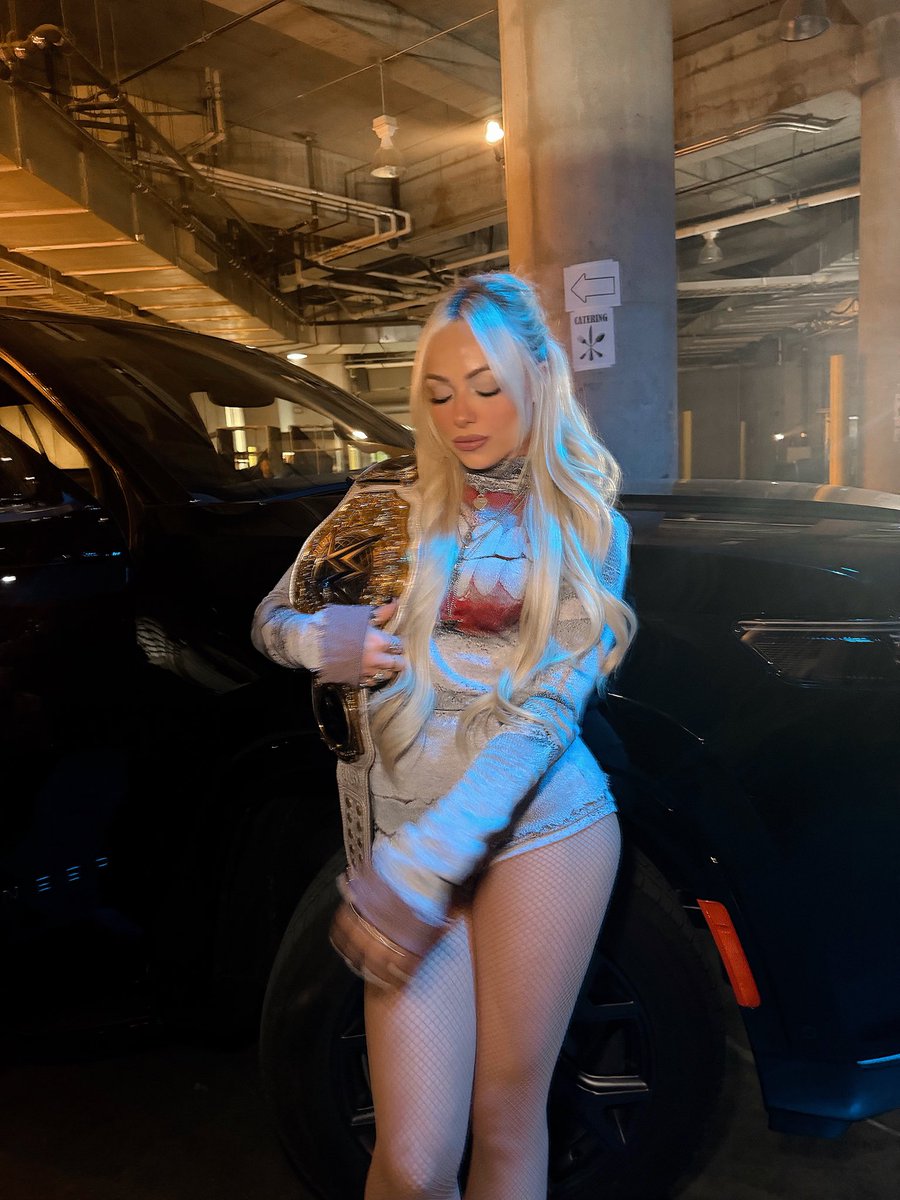 LIV Morgan tweet media