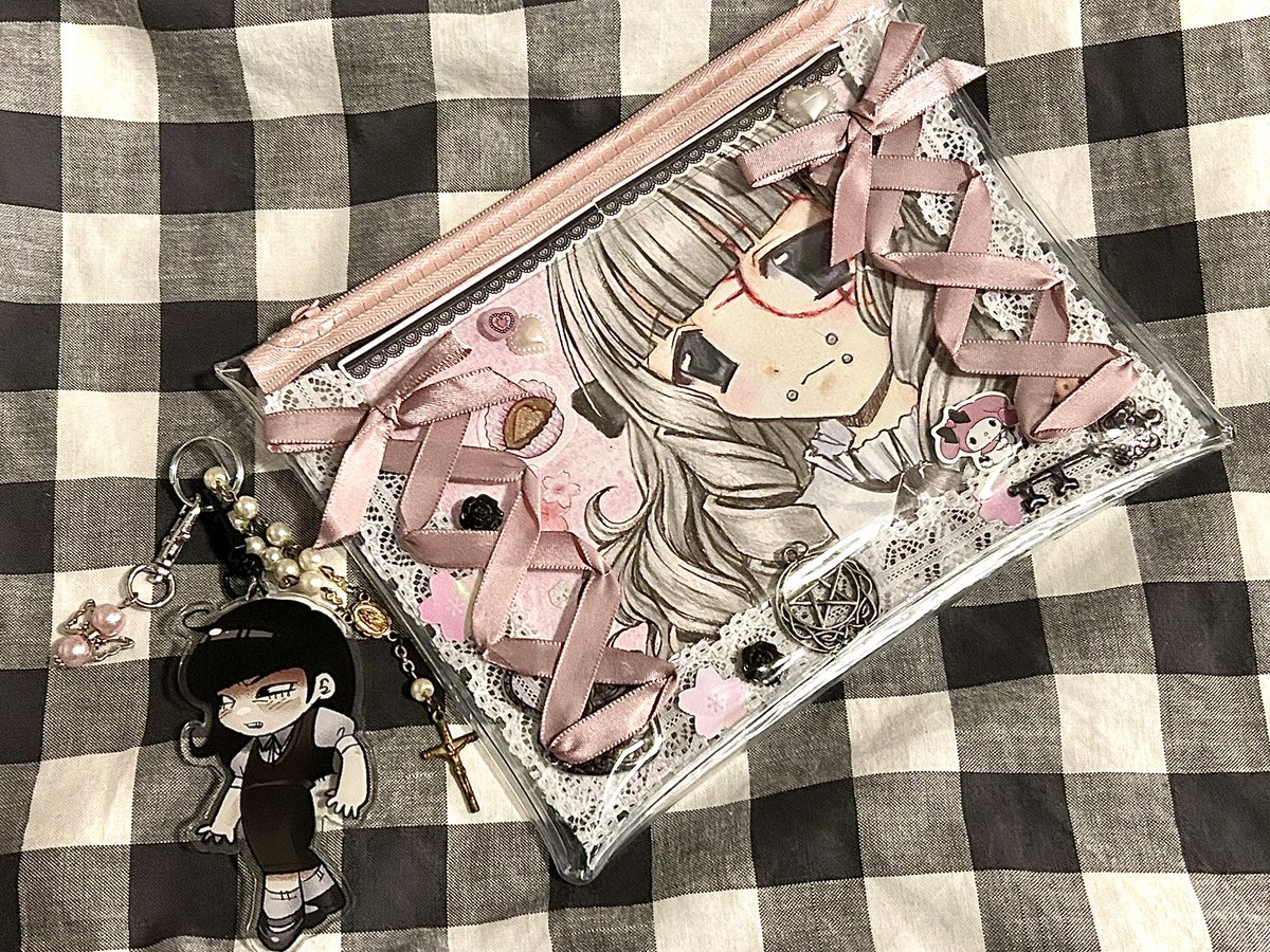 artemis (*´꒳`*) tweet media