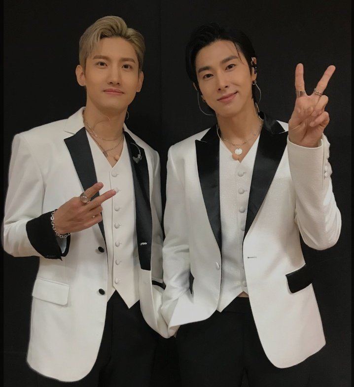 TvxqBlood's tweet photo. #유노윤호 #U_KNOW #Yunho
 #최강창민 #MaxChangmin 
#동방신기 #TVXQ! #東方神起 https://t.co/DCdSK57Wdf