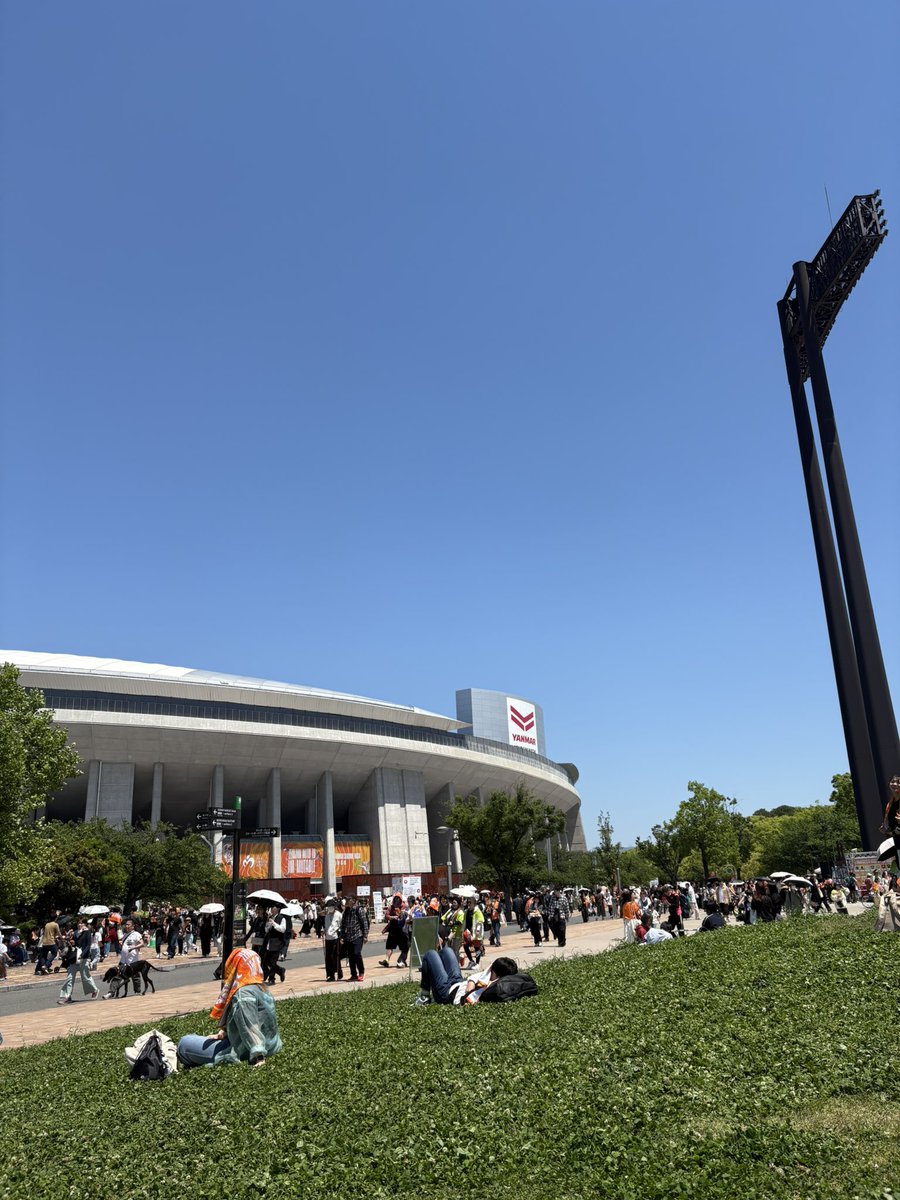 mga_hirohiro's tweet photo. ゼンジンにきたヨ https://t.co/AuoXJQCI9S