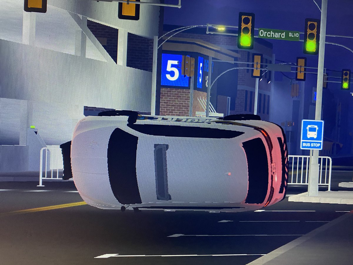 AlexDepartment's tweet photo. TRAFFIC ALERT: Main Street is CLOSED currently due to an overturned police vehicle. Officials tell us that the police was chasing someone and crashed on Main Street. Unknown time when the road is going to reopen. https://t.co/GdjqhlYOez