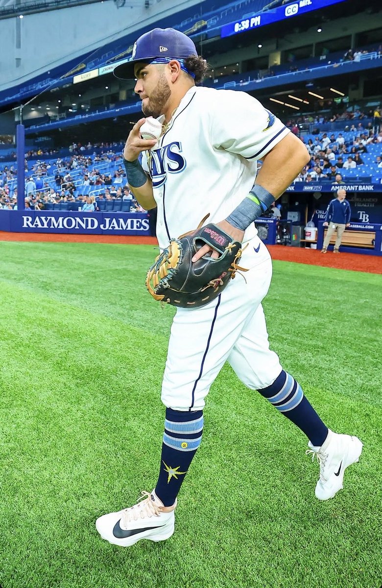 Tampasportsonly's tweet image. How about them rays🔥🔥 
The Tampa bay rays have won 10 of there last 11 games 
The Rays have only allowed 14 runs in that stretch
Rays pitcher Nick Martinez is pitching like a all star 

This team is 🔥
#RaysUp