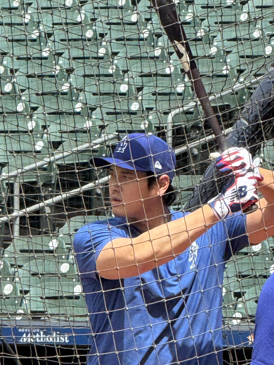 35試合 21S（満票MVP） AVG.265、OPS.903、10HR、26RBI 22S（2票） AVG