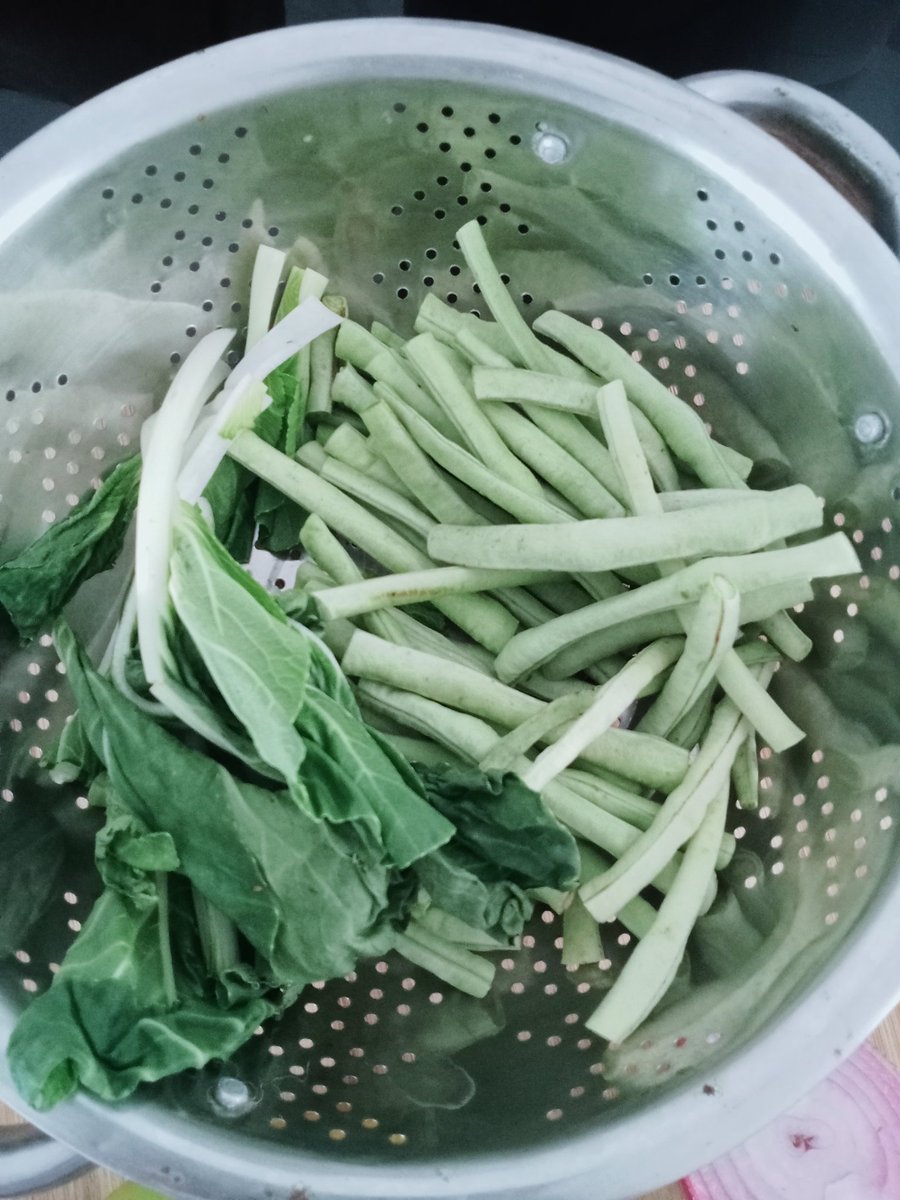 JulmaSabas's tweet image. Himayin para sa mamaya .🌶️❤️
#hola
