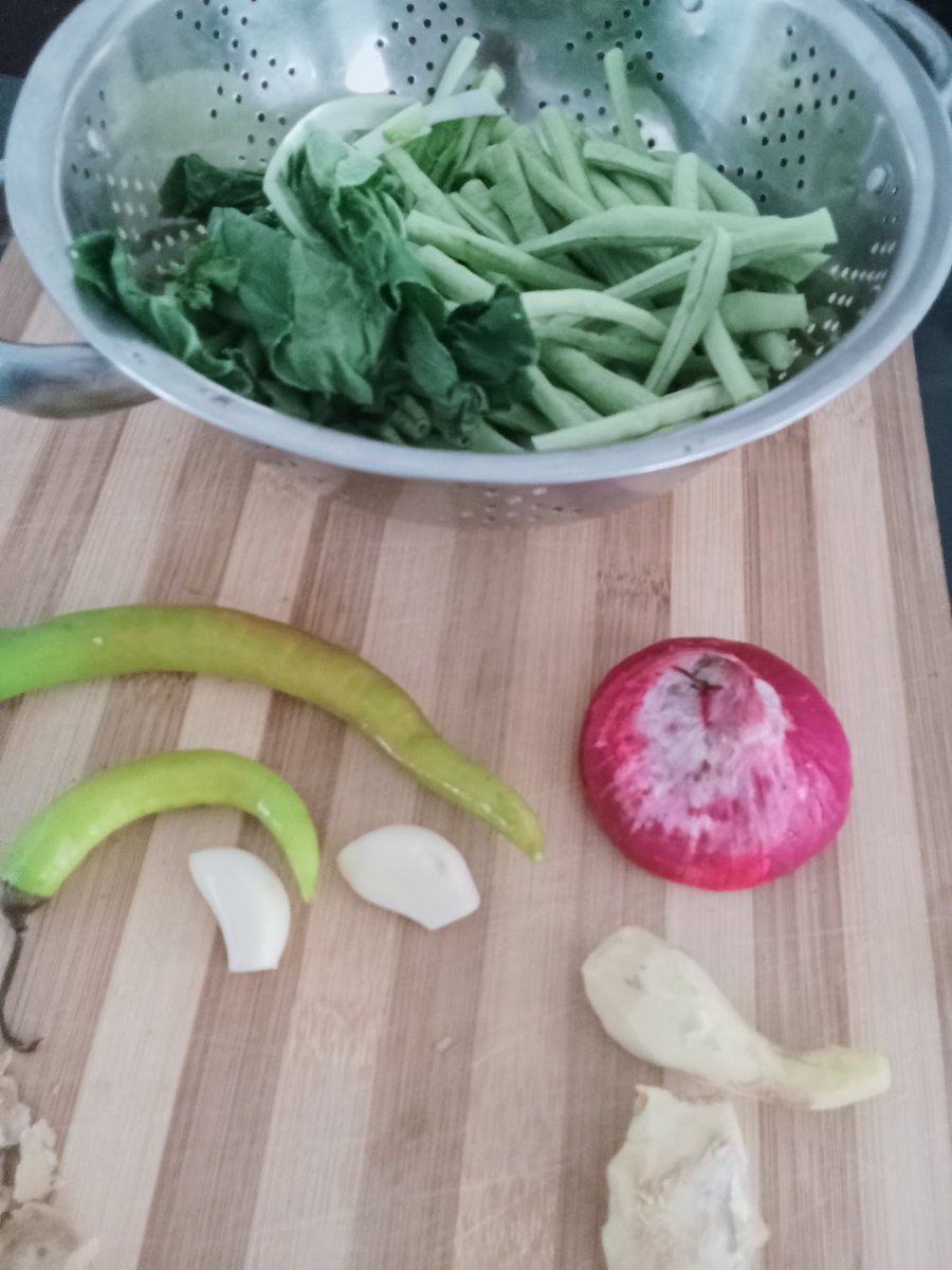 JulmaSabas's tweet image. Himayin para sa mamaya .🌶️❤️
#hola