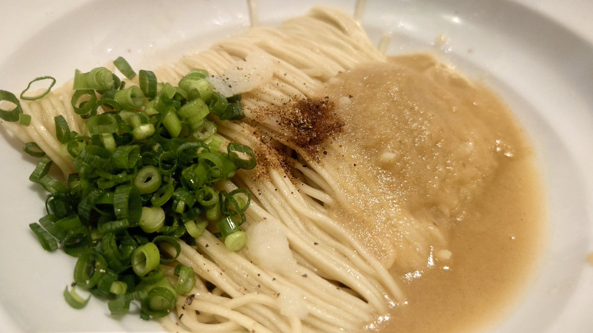 おくたん tweet media