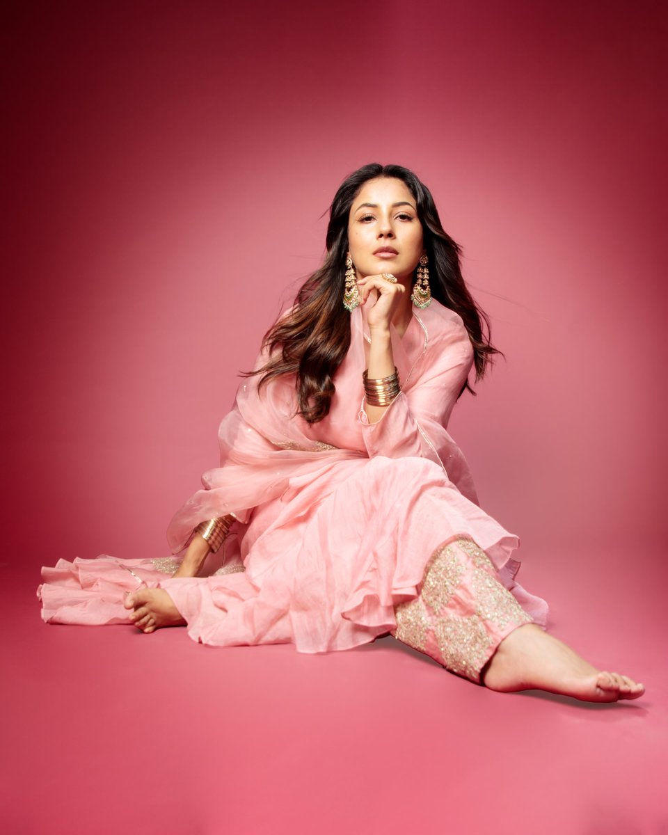 actresswoods's tweet image. Shehnaaz Gill 🩷✨️

#Shehnaaz #ShehnaazGill