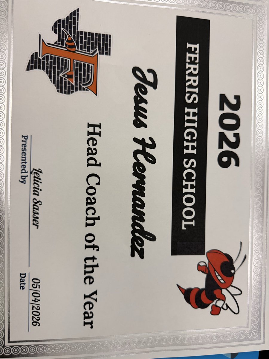 jes_1394's tweet photo. No better way to end my time at Ferris. 
Grateful to be a part of this community ⚽️🫶🏼

@FerrisISD 
@JacketNationFHS 
@ferrisallsports 
@FerrisHsSoccer https://t.co/kSBb8qxm9Z